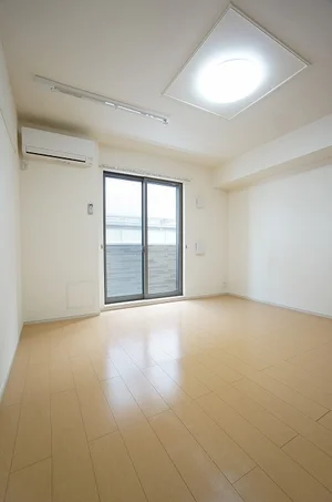 のマンスリーマンション・ウィークリーマンション「カーサ・セレッソ　ＫⅢ 103・洋室(No.1264377)」メイン画像