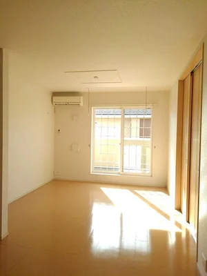 四日市市のマンスリーマンション・ウィークリーマンション「サンシャインヒルズⅠ・Ｂ 202・洋室(No.1264662)」メイン画像