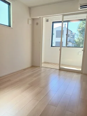 のマンスリーマンション・ウィークリーマンション「ピノ　アルデア 101・洋室(No.1264677)」メイン画像