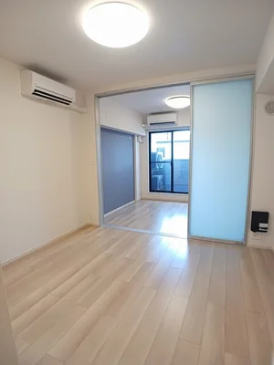 東近江市のマンスリーマンション・ウィークリーマンション「アップフィールド　共栄　Ⅲ 203・洋室(No.1264681)」メイン画像