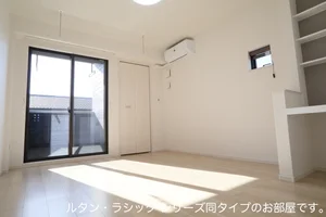 東近江市のマンスリーマンション・ウィークリーマンション「アップフィールド　共栄　Ⅲ 106・洋室(No.1264683)」メイン画像