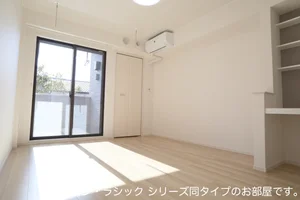 東近江市のマンスリーマンション・ウィークリーマンション「アップフィールド　共栄　Ⅲ 105・洋室(No.1264684)」メイン画像