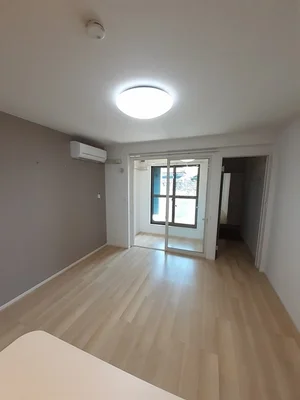 のマンスリーマンション・ウィークリーマンション「サン☆ソレイユ 102・洋室(No.1264735)」メイン画像