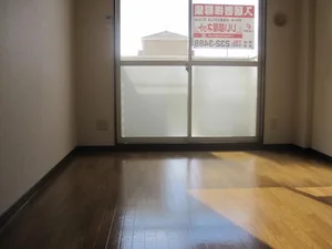 のマンスリーマンション・ウィークリーマンション「サンフラワー青江 202・洋室(No.1264801)」メイン画像