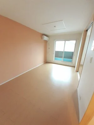 のマンスリーマンション・ウィークリーマンション「ア・ラ・モード中撫川 203・洋室(No.1264808)」メイン画像