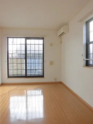 のマンスリーマンション・ウィークリーマンション「シャルマン・ドミールＢ 203・洋室(No.1264850)」メイン画像