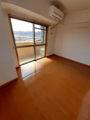 賀来駅（大分県）のマンスリーマンション・ウィークリーマンション「ヴィラ・ネオユニゾン 401・洋室(No.1264930)」メイン画像