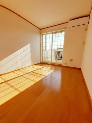 のマンスリーマンション・ウィークリーマンション「ヴィーヴル　ローマⅡ 101・洋室(No.1264985)」メイン画像