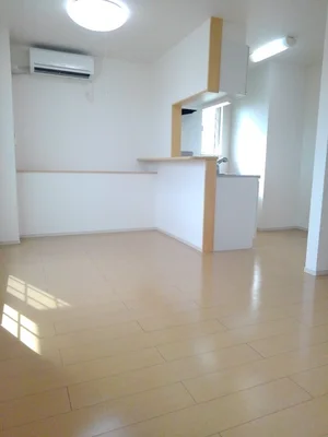 南延岡駅（宮崎県）のマンスリーマンション・ウィークリーマンション「スカイフェリーチェ 201・洋室(No.1264992)」メイン画像