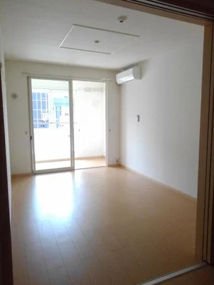 のマンスリーマンション・ウィークリーマンション「モンソレイユⅣ 102・洋室(No.1265029)」メイン画像