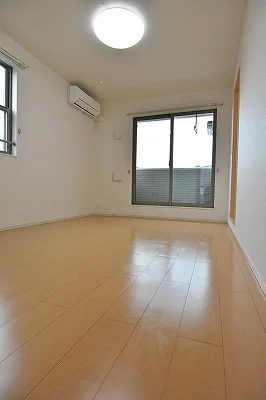 志布志駅（鹿児島県）のマンスリーマンション・ウィークリーマンション「コンフォート・ヴィラ緑山Ⅲ号棟 201・洋室(No.1265035)」メイン画像