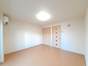 のマンスリーマンション・ウィークリーマンション「ヴィラ・ショウコウ 102・洋室(No.1265055)」メイン画像