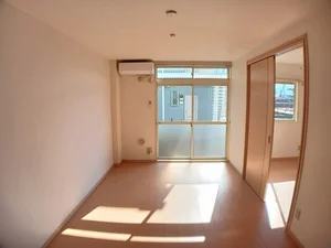 のマンスリーマンション・ウィークリーマンション「フラット長松Ａ 103・洋室(No.1265179)」メイン画像