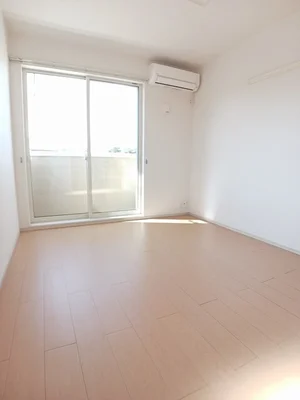 のマンスリーマンション・ウィークリーマンション「サン・アヴェニュー青崎 104・洋室(No.1265251)」メイン画像