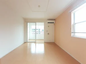 魚津駅（富山県）・新魚津駅（富山県）のマンスリーマンション・ウィークリーマンション「ドムスサンセールⅣＢ 201・洋室(No.1265333)」メイン画像