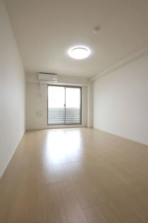 のマンスリーマンション・ウィークリーマンション「ＣＬＩＶＩＡ 303・洋室(No.1265350)」メイン画像