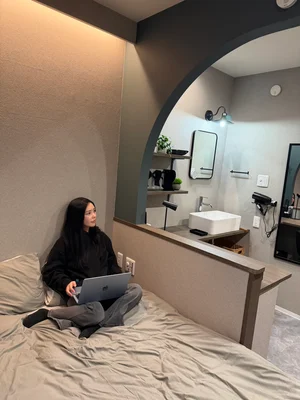 岡山市北区のマンスリーマンション・ウィークリーマンション「新装。長期出張のために作られた部屋。ホテルより快適で出張が楽しくなる。 101・1R(No.1265536)」メイン画像