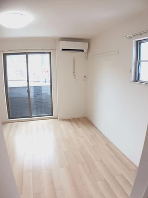 のマンスリーマンション・ウィークリーマンション「よつばのクローバー　Ⅱ 102・洋室(No.1265557)」メイン画像