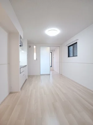 藤枝市のマンスリーマンション・ウィークリーマンション「ヒカルサ藤枝茶町Ⅱ 101・洋室(No.1265756)」メイン画像