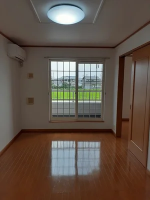 のマンスリーマンション・ウィークリーマンション「サン・パール　Ⅰ 202・洋室(No.1265817)」メイン画像