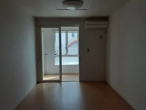 のマンスリーマンション・ウィークリーマンション「カ－サ・ポポラ－レ 105・洋室(No.1265820)」メイン画像