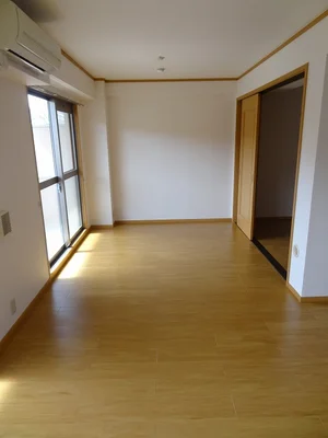 清須市のマンスリーマンション・ウィークリーマンション「グラン　シャロー　Ⅰ 202・洋室(No.1265849)」メイン画像