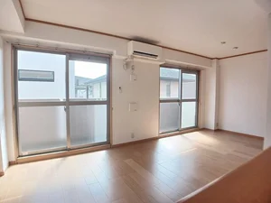 のマンスリーマンション・ウィークリーマンション「グラン　シャロー　Ⅰ 202・洋室(No.1265849)」メイン画像