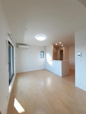 清須市のマンスリーマンション・ウィークリーマンション「Ｈｏｅ　Ｐａｌａｃｅ　Ⅲ 201・洋室(No.1265854)」メイン画像