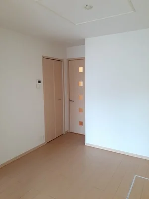 のマンスリーマンション・ウィークリーマンション「ジャン・ボヌール　Ⅱ 101・洋室(No.1265863)」メイン画像