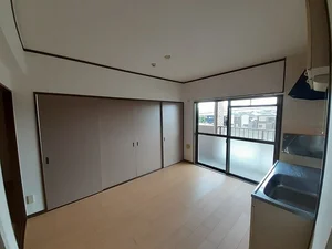 のマンスリーマンション・ウィークリーマンション「アーバンハウス鴨川 307・洋室(No.1265877)」メイン画像