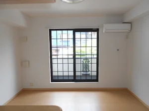 のマンスリーマンション・ウィークリーマンション「エバーグリーン　Ｂ 202・洋室(No.1265880)」メイン画像