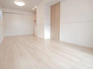 のマンスリーマンション・ウィークリーマンション「カミーノ　オタンタトレ　Ⅱ 101・洋室(No.1265898)」メイン画像