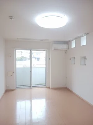 のマンスリーマンション・ウィークリーマンション「ＥＶＡＮＣＥ（エヴァンス） 102・洋室(No.1265911)」メイン画像