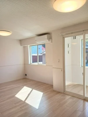 のマンスリーマンション・ウィークリーマンション「ヴィラ　アネラ 103・洋室(No.1265922)」メイン画像