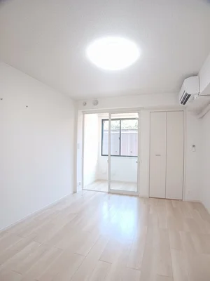 島根県立大学松江キャンパス周辺のマンスリーマンション・ウィークリーマンション「ラフレシャンタン　さいか 104・洋室(No.1265975)」メイン画像