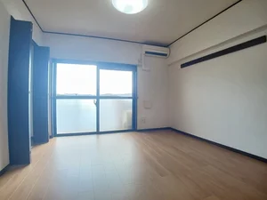 のマンスリーマンション・ウィークリーマンション「グレイスガーデン岬（はな）の山 502・洋室(No.1266002)」メイン画像