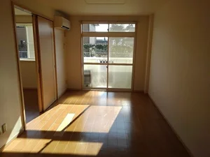 のマンスリーマンション・ウィークリーマンション「コーポ梨花 104・洋室(No.1266198)」メイン画像