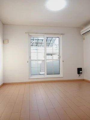 のマンスリーマンション・ウィークリーマンション「カレントＢ 203・洋室(No.1266304)」メイン画像