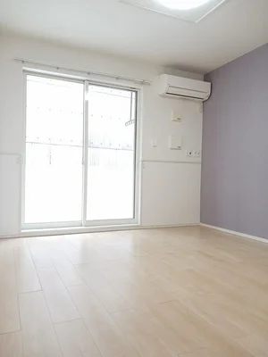 のマンスリーマンション・ウィークリーマンション「フランメゾン南沖洲Ｂ 105・洋室(No.1266479)」メイン画像