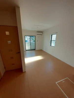 のマンスリーマンション・ウィークリーマンション「ウィン　ヴィレッジ　Ａ 101・洋室(No.1266490)」メイン画像