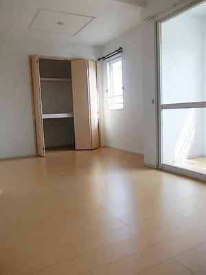 のマンスリーマンション・ウィークリーマンション「サンパティークＫⅡ 203・洋室(No.1266685)」メイン画像