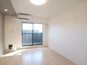 のマンスリーマンション・ウィークリーマンション「クラール　大島　Ｃ 301・洋室(No.1266830)」メイン画像