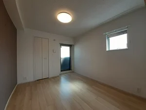 茅ヶ崎市のマンスリーマンション・ウィークリーマンション「ホワイト　ウェル湘南Ⅱ 201・洋室(No.1266917)」メイン画像