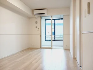 のマンスリーマンション・ウィークリーマンション「ナチュラル　カーサ　Ⅱ 103・洋室(No.1266997)」メイン画像