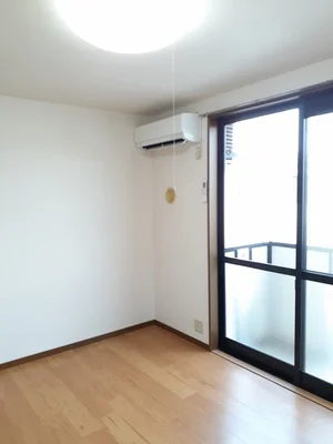 のマンスリーマンション・ウィークリーマンション「ＶＥＮＴ　ＶＥＲＴ 205・洋室(No.1267032)」メイン画像