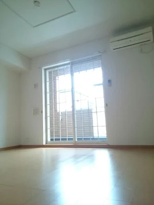 滋賀県のマンスリーマンション・ウィークリーマンション「ソル・レヴェンテ　ウーノ 105・洋室(No.1267048)」メイン画像