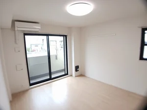 のマンスリーマンション・ウィークリーマンション「エンティム上桂 105・洋室(No.1267066)」メイン画像