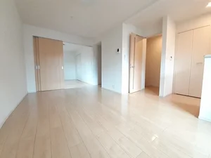 のマンスリーマンション・ウィークリーマンション「サンガーデンⅡ 203・洋室(No.1267103)」メイン画像