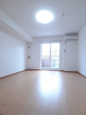 のマンスリーマンション・ウィークリーマンション「シャイニング・ベル 103・洋室(No.1267227)」メイン画像