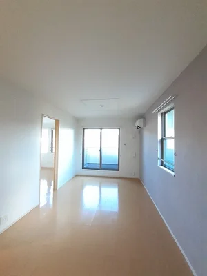 のマンスリーマンション・ウィークリーマンション「ベルフィオーレ　Ｂ 201・洋室(No.1267281)」メイン画像